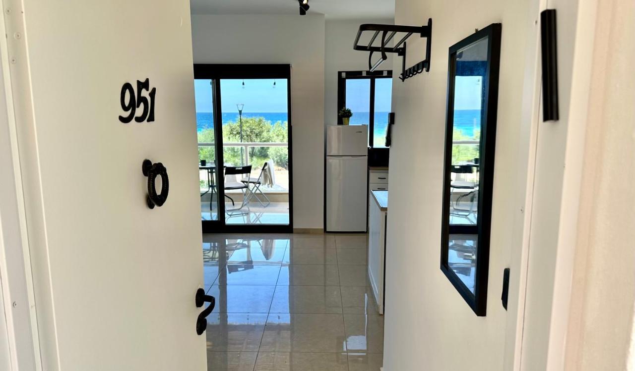 Gw951 Gugel Waves Amazing Seaview Apartments Naharia Buitenkant foto