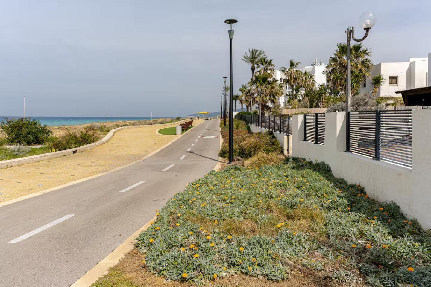 Gw951 Gugel Waves Amazing Seaview Apartments Naharia Buitenkant foto
